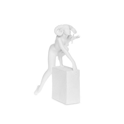 Figurka Christel Marott ze sklepu Modivo Dom w kategorii Dekoracje - zdjęcie 167354505