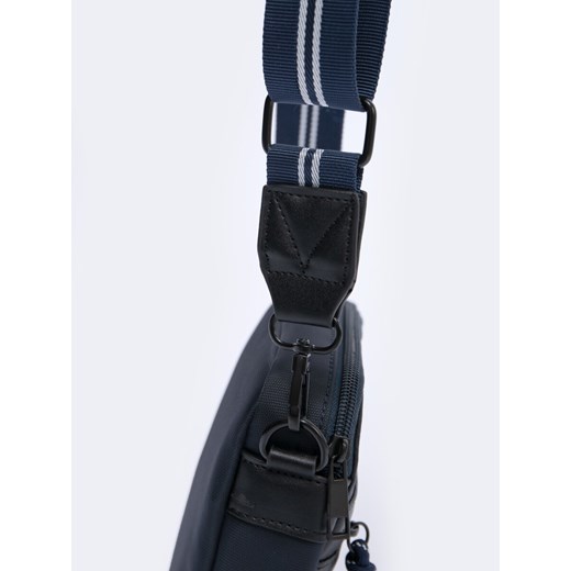 Torba męska typu crossbody granatowa Wotero 403 ONE SIZE Big Star
