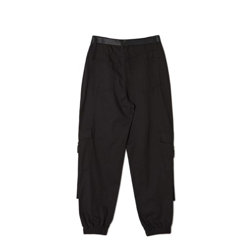 Cropp - Czarne joggery z paskiem - czarny Cropp 42 Cropp