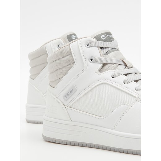 Cropp - Wysokie białe sneakersy - biały Cropp 42 okazyjna cena Cropp