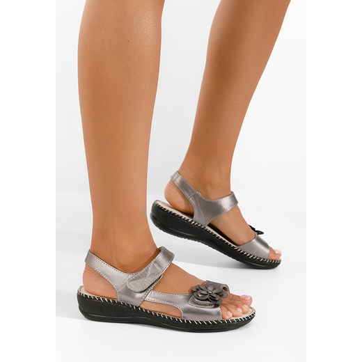 Srebrne sandały płaski Serva Zapatos 37 okazyjna cena Zapatos