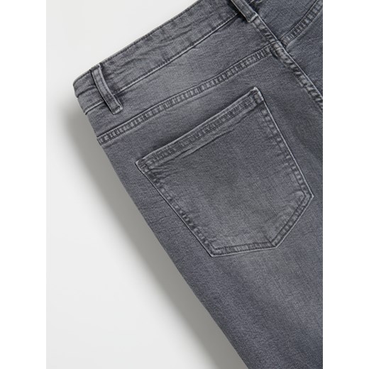 Jeansy męskie Reserved casual 