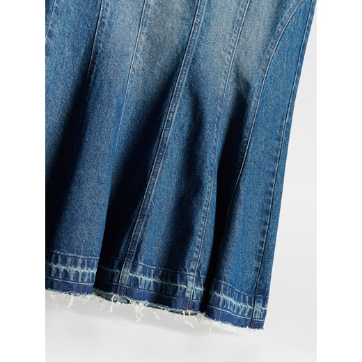 Spódnica Reserved midi z jeansu casualowa 