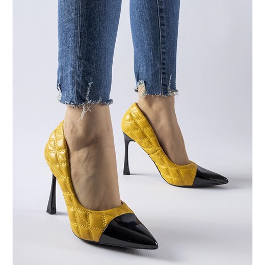 Czółenka bez zapięcia eleganckie na szpilce