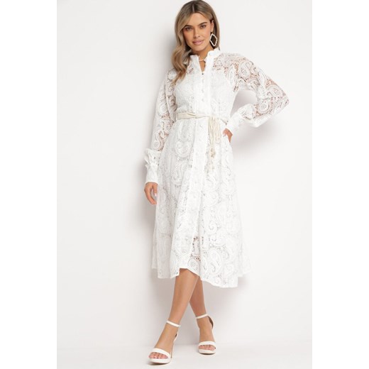 Biała Koronkowa Sukienka Midi z Wiązanym Paskiem Azraella ze sklepu Born2be Odzież w kategorii Sukienki - zdjęcie 167756029
