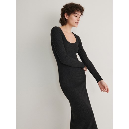 Reserved - Dzianinowa sukienka - ciemnoszary ze sklepu Reserved w kategorii Sukienki - zdjęcie 167781755