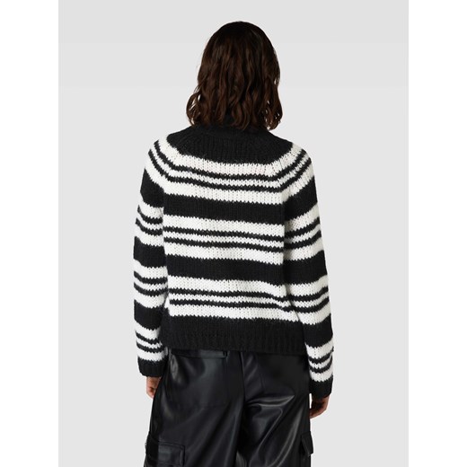 Sweter z dzianiny ze wzorem w paski model ‘NARMANELL’ Pieces S wyprzedaż Peek&Cloppenburg 