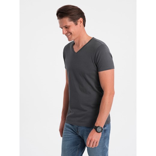Klasyczna męska bawełniana koszulka z dekoltem w serek BASIC - grafitowa V3 OM-TSBS-0145 ze sklepu ombre w kategorii T-shirty męskie - zdjęcie 167890189