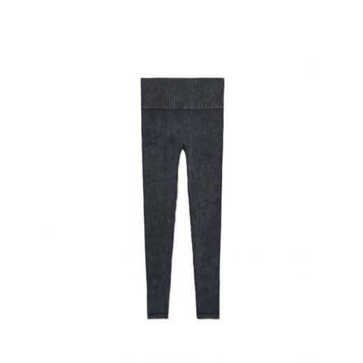 Cropp - Prążkowane szare legginsy - szary ze sklepu Cropp w kategorii Spodnie damskie - zdjęcie 167898636