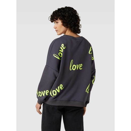Bluza o kroju oversized z nadrukiem z motywem model ‘LOVE’ Miss Goodlife XS Peek&Cloppenburg 
