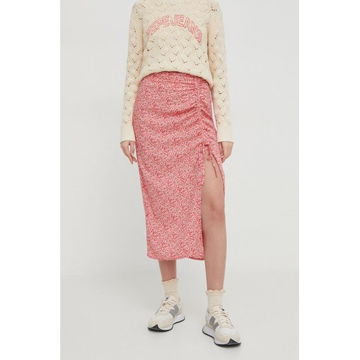 Pepe Jeans spódnica BLAKE kolor czerwony midi prosta PL901090 ze sklepu ANSWEAR.com w kategorii Spódnice - zdjęcie 167953967
