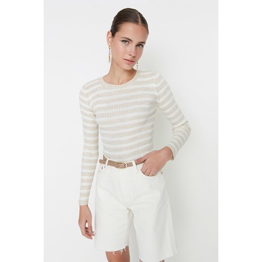 trendyol Koszulka w kolorze kremowo-białym ze sklepu Limango Polska w kategorii Bluzki damskie - zdjęcie 167959257