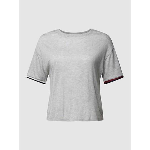 T-shirt PLUS SIZE z paskami w kontrastowym kolorze ze sklepu Peek&Cloppenburg  w kategorii Bluzki damskie - zdjęcie 168091178