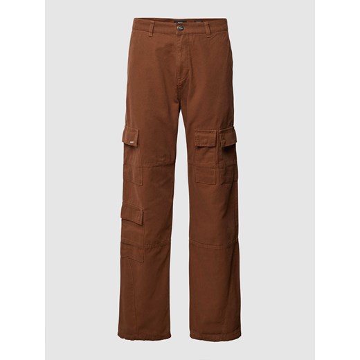 Spodnie cargo o kroju regular fit z aplikacją z logo model ‘Multi Pocket’ ze sklepu Peek&Cloppenburg  w kategorii Spodnie męskie - zdjęcie 168098008
