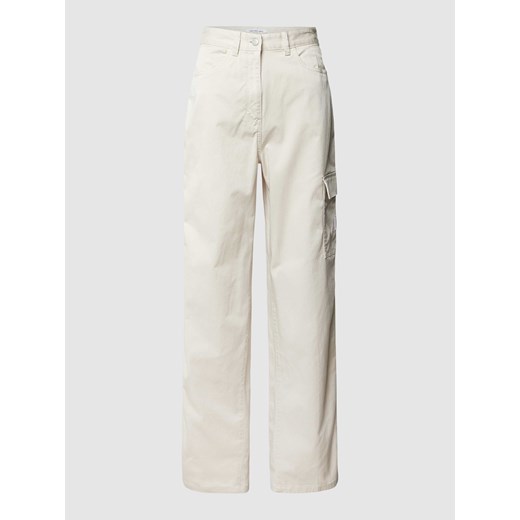 Spodnie materiałowe z kieszenią cargo ze sklepu Peek&Cloppenburg  w kategorii Spodnie damskie - zdjęcie 168101285