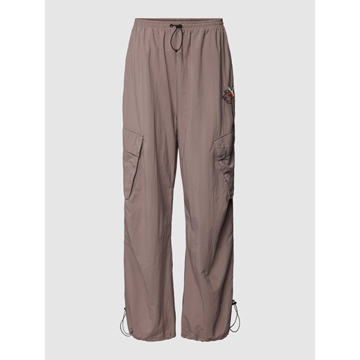 Spodnie cargo z wpuszczanymi kieszeniami — PUMA X P&C* ze sklepu Peek&Cloppenburg  w kategorii Spodnie męskie - zdjęcie 168103416