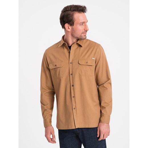 Męska bawełniana koszula REGULAR FIT z kieszeniami zapinanymi na guziki - camel V2 OM-SHCS-0146 ze sklepu ombre w kategorii Koszule męskie - zdjęcie 168130346
