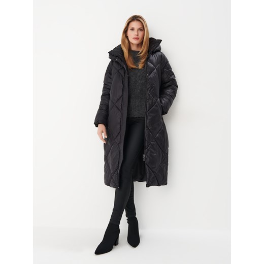 Mohito - Czarny płaszcz pikowany - czarny ze sklepu Mohito w kategorii Płaszcze damskie - zdjęcie 168234256