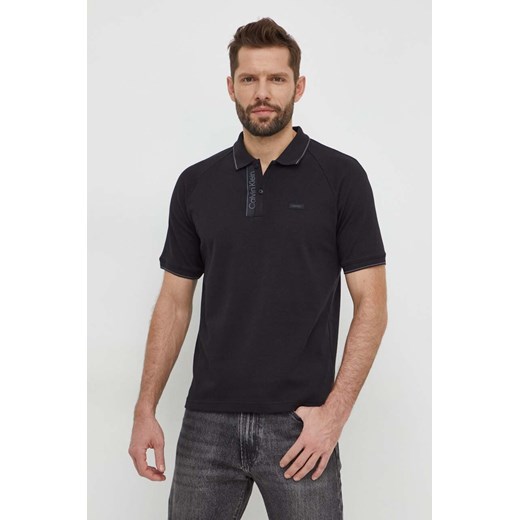 Calvin Klein polo bawełniane kolor czarny z aplikacją ze sklepu ANSWEAR.com w kategorii T-shirty męskie - zdjęcie 168250675