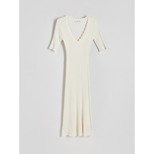 Sukienka beżowa Reserved midi