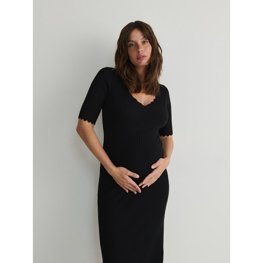 Reserved - Dzianinowa sukienka z dekoracyjnym wykończeniem - czarny Reserved XL Reserved