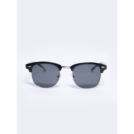 Okulary przeciwsłoneczne męskie czarne Kolen 906 ze sklepu Big Star w kategorii Okulary przeciwsłoneczne męskie - zdjęcie 168287915