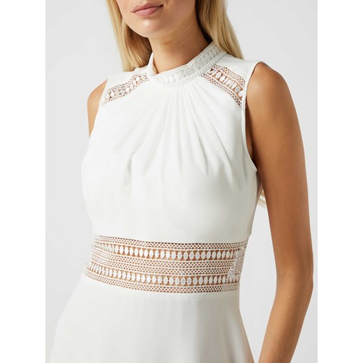 Sukienka wieczorowa bez rękawów z haftami V.m. 32 Peek&Cloppenburg