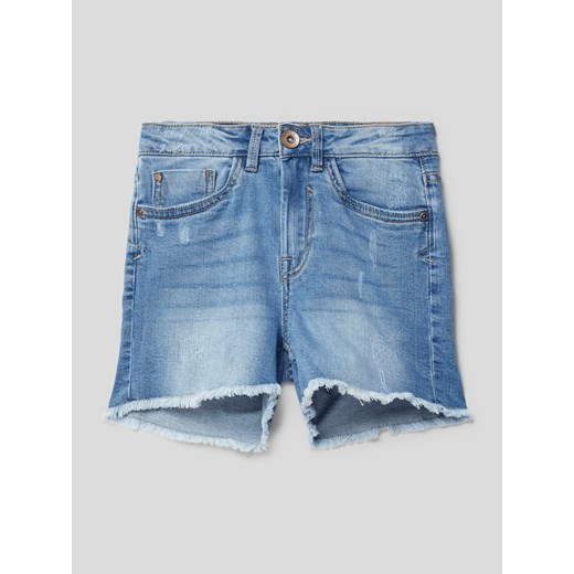 Szorty jeansowe z naszywką z logo ze sklepu Peek&Cloppenburg  w kategorii Spodenki dziewczęce - zdjęcie 168301648