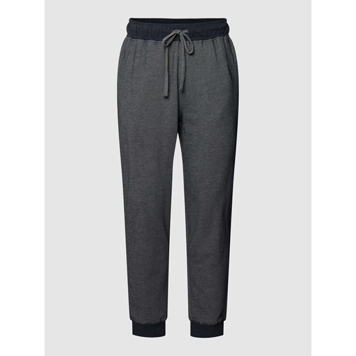 Spodnie dresowe z wpuszczanymi kieszeniami po bokach ze sklepu Peek&Cloppenburg  w kategorii Spodnie męskie - zdjęcie 168306648