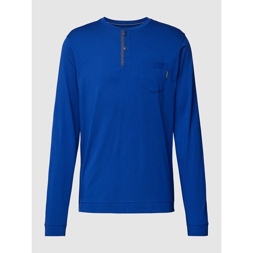 Bluzka z długim rękawem i krótką listwą guzikową model ‘Night & Day’ ze sklepu Peek&Cloppenburg  w kategorii T-shirty męskie - zdjęcie 168312509