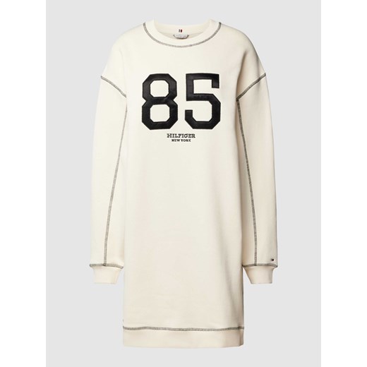 Sukienka z dzianiny dresowej o długości do kolan z naszywkami model ‘VARSITY 85’ Tommy Hilfiger S/M Peek&Cloppenburg
