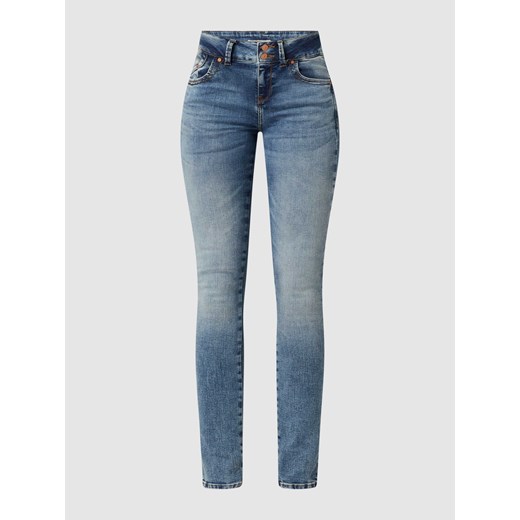 Jeansy z naszywką z logo model ‘Molly’ ze sklepu Peek&Cloppenburg  w kategorii Jeansy damskie - zdjęcie 168328979