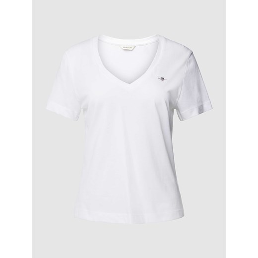 T-shirt z prążkowanym dekoltem w serek ze sklepu Peek&Cloppenburg  w kategorii Bluzki damskie - zdjęcie 168329948