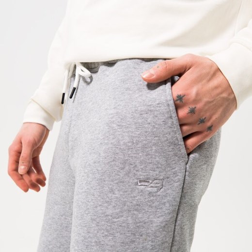 CONFRONT SZORTY CONFRONT ESSENTIAL GREY Confront M Sizeer