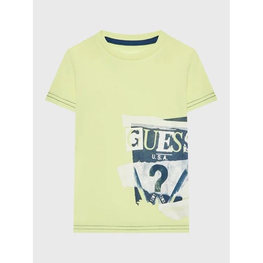 Guess T-Shirt N3GI01 K8HM0 Żółty Regular Fit ze sklepu MODIVO w kategorii T-shirty chłopięce - zdjęcie 168387447