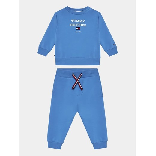 Tommy Hilfiger Dres Logo KN0KN01771 Niebieski Regular Fit ze sklepu MODIVO w kategorii Dresy dla niemowlaka - zdjęcie 168431176