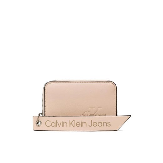 Calvin Klein Jeans Mały Portfel Damski Sculpted Med Zip Around Tag K60K610578 Różowy ze sklepu MODIVO w kategorii Portfele damskie - zdjęcie 168453985