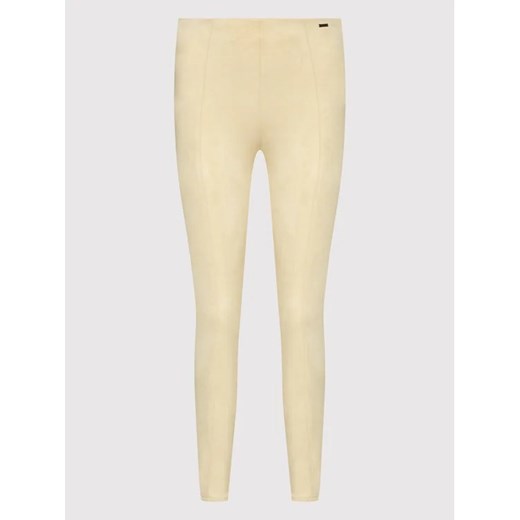 Guess Spodnie materiałowe W1YB90 WE0L0 Beżowy Slim Fit Guess S promocja MODIVO