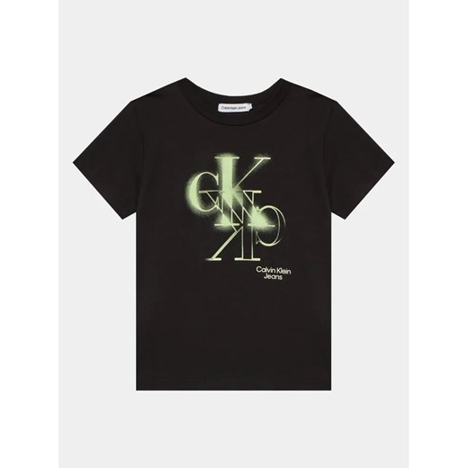 Calvin Klein Jeans T-Shirt Spray IU0IU00546 Czarny Regular Fit ze sklepu MODIVO w kategorii T-shirty chłopięce - zdjęcie 168505037