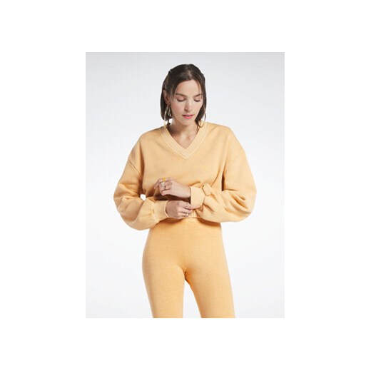 Reebok Bluza Reebok Classics Natural Dye Sweatshirt HS4739 Pomarańczowy Cropped Fit ze sklepu MODIVO w kategorii Bluzy damskie - zdjęcie 168507805