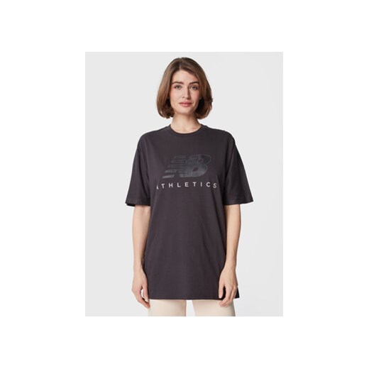 New Balance T-Shirt WT23503 Czarny Oversize ze sklepu MODIVO w kategorii Bluzki damskie - zdjęcie 168508569