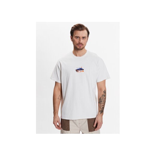 BDG Urban Outfitters T-Shirt 76516152 Écru Loose Fit ze sklepu MODIVO w kategorii T-shirty męskie - zdjęcie 168509275