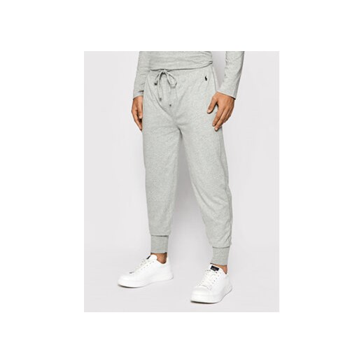 Polo Ralph Lauren Spodnie dresowe 714844763001 Szary Regular Fit ze sklepu MODIVO w kategorii Spodnie męskie - zdjęcie 168514019