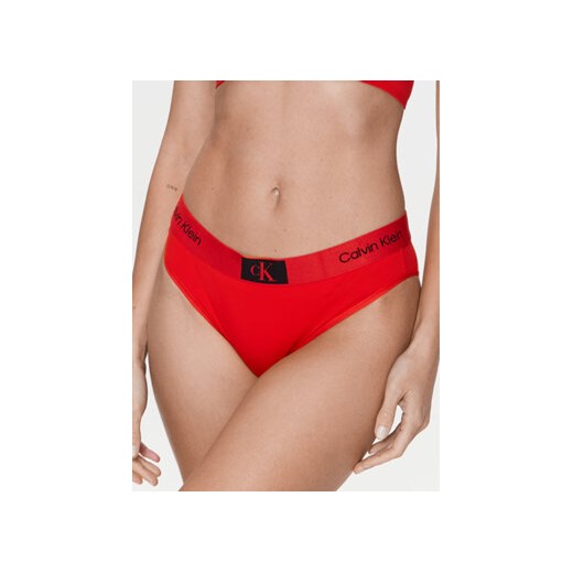 Calvin Klein Underwear Figi klasyczne 000QF7249E Czerwony ze sklepu MODIVO w kategorii Majtki damskie - zdjęcie 168515229