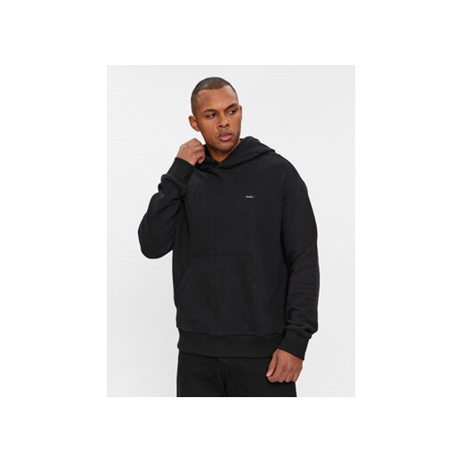 Calvin Klein Bluza K10K112748 Czarny Comfort Fit ze sklepu MODIVO w kategorii Bluzy męskie - zdjęcie 168515636