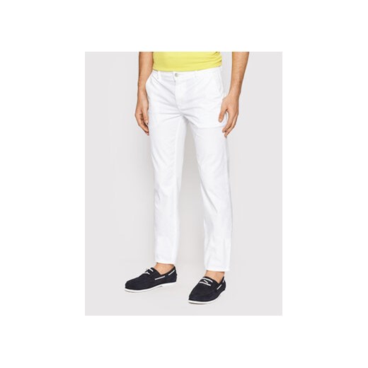 Boss Chinosy Schino D 50470813 Biały Slim Fit ze sklepu MODIVO w kategorii Spodnie męskie - zdjęcie 168517539
