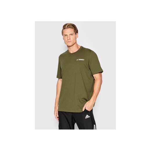 adidas T-Shirt Terrex Mountain Graphic HE1768 Zielony Regular Fit ze sklepu MODIVO w kategorii T-shirty męskie - zdjęcie 168518168