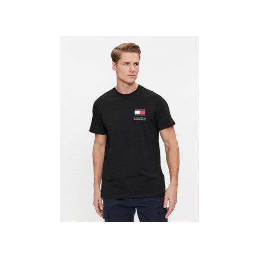 Tommy Jeans T-Shirt Tjm Slim Essential Flag Tee Ext DM0DM18263 Czarny Slim Fit ze sklepu MODIVO w kategorii T-shirty męskie - zdjęcie 168535187