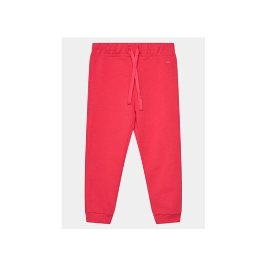 United Colors Of Benetton Spodnie dresowe 3J70GF01N Różowy Regular Fit ze sklepu MODIVO w kategorii Spodnie i półśpiochy - zdjęcie 168535535