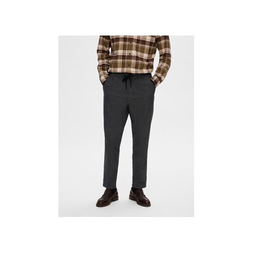 Selected Homme Spodnie materiałowe 16090956 Szary Slim Tapered Fit ze sklepu MODIVO w kategorii Spodnie męskie - zdjęcie 168540219